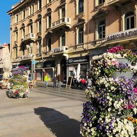 “Studio' Del Mare” Nel Pieno Centro Di Сан Ремо Екстериор снимка